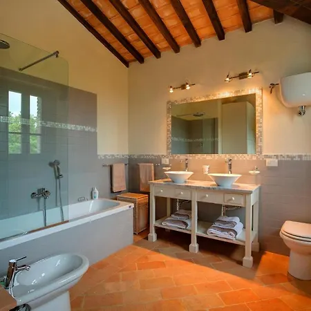 Sleeps 8 Pool Wifi *