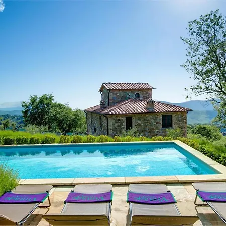 Sleeps 8 Pool Wifi Villa *