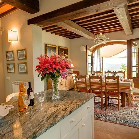 Sleeps 8 Pool Wifi * Preggio